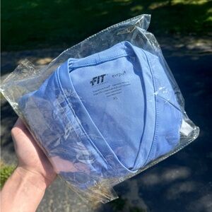 Fit scrubs XS two pocket top